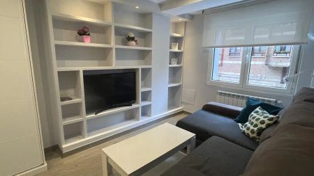 Piso de alquiler en Calle Marqués de San Esteban, 33, Barrio del Centro - Foto 2