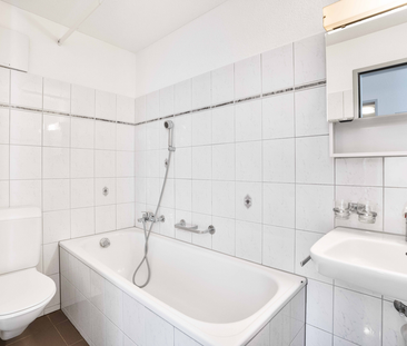 Wohnung mit Kachelofen und besonderem Charme - Foto 6