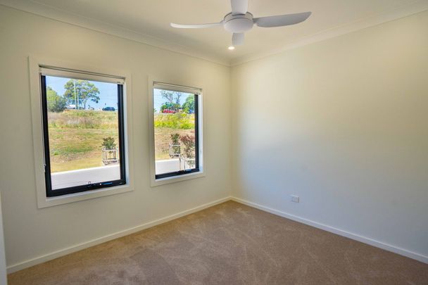 Brand New, Never Lived in 4 Bedroom Home - Photo 1
