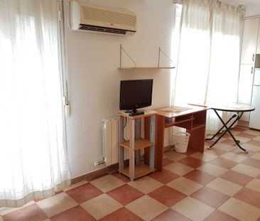 Piso de alquiler en Calle San Juan de Dios, Centro - Sagrario - Photo 4