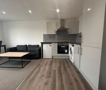 1 bedroom flat to rent - Photo 4