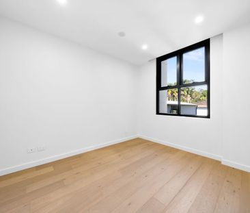 Brand New 2 Bedroom Apartment - Generously Portioned - Photo 4