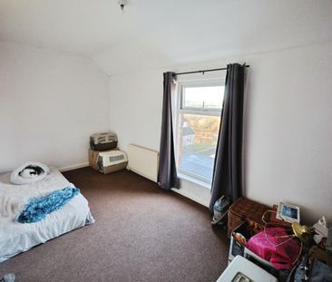 2 bedroom House To Let - Photo 3