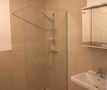 IHRE NEUE 2-Zimmer-Wohnung mit herrlichem Balkon und Tiefgaragenpar... - Photo 2
