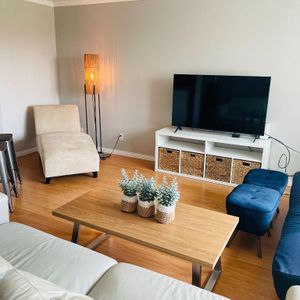 Condo de 2 chambres "tout inclus" à louer à Québec (abords de la rivière St-Charles) - à partir de maintenant jusqu'en juin 2026 - Photo 2