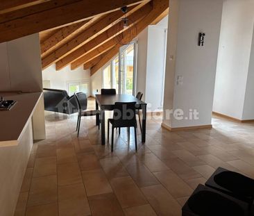 Mansarda ottimo stato, 64 m², Centro, Thiene - Foto 1