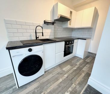 Portchester Road, Bournemouth - Photo 3