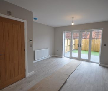 First Avenue, Goole - Photo 5