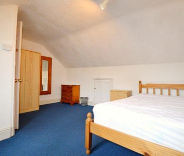 4 bedroom house to rent - Photo 1