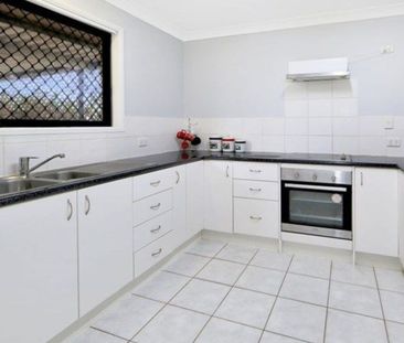 10 Russell street, Bundaberg North, Qld 4670 - Photo 3