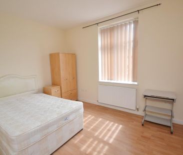 6 bedroom terraced house to rent - Photo 6