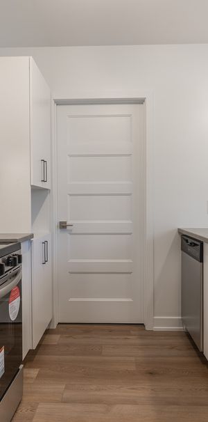 Grand 1 Chambre Lumineux à Louer - Photo 1