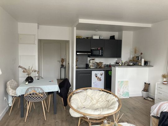 Location Appartement 1 pièce 36m² BAYEUX 14400 - Photo 1