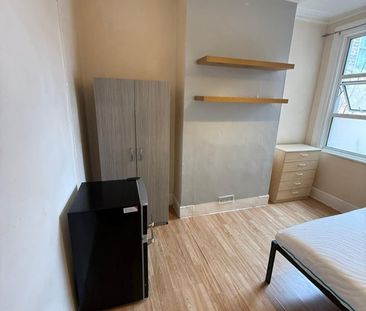 Room in a Shared House, Ranelagh Road, N17 - Photo 4