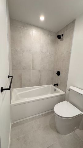 For Lease - 4878 Powers Common Unit# 532, Burlington, Ontario - Photo 3