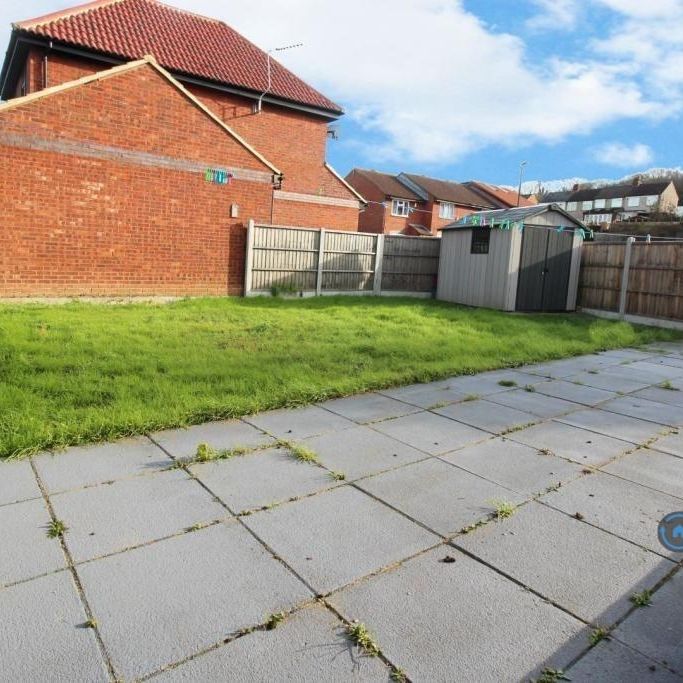 2 bedroom semi-detached house to rent - Photo 1