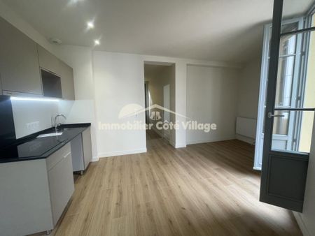 Location Appartement 2 pièces 46m² NICE 06100 - Photo 2