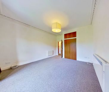 Lochee Road, Dundee - Photo 1