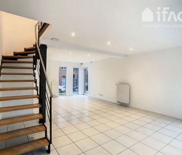 Villa met 4 slaapkamers en leuke tuin - foto 2