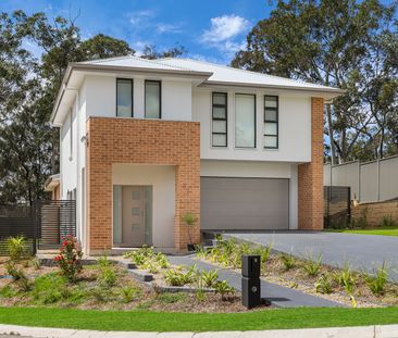 5 Blue Lakes Place, North Kellyville NSW 2155 - House For Rent | Do... - Photo 1