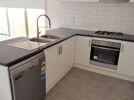 AS NEW THREE BEDROOM HOME - Photo 5