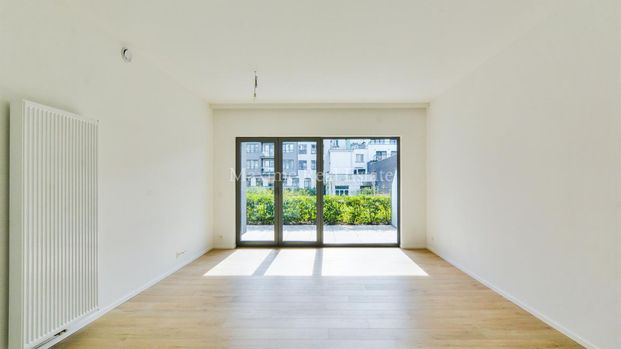 Gelijkvloerse verdieping te huur in Auderghem - Photo 1