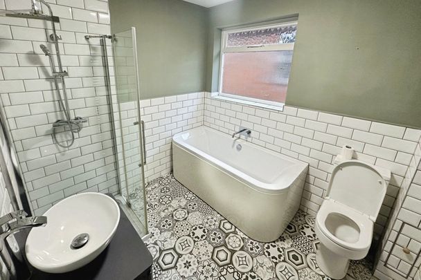 Ryland Gardens, Welton, LINCOLN - Photo 1