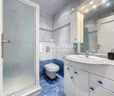 Location Appartement 3 pièces 80m² CANNES 06400 - Photo 6