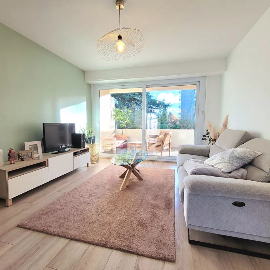 LOCATION - PAU - Secteur Trespoey / Allées de Morlaàs : Appartement T3 de 80 m² dans une résidence calme avec balcon et garage - Photo 1