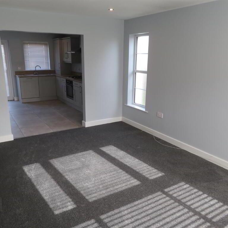 7 Atherton Square, Lurgan, Craigavon, BT66 8FJ - Photo 1