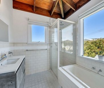 56 Rumbelow St, Encounter Bay SA 5211 - House For Rent | Domain - Photo 1