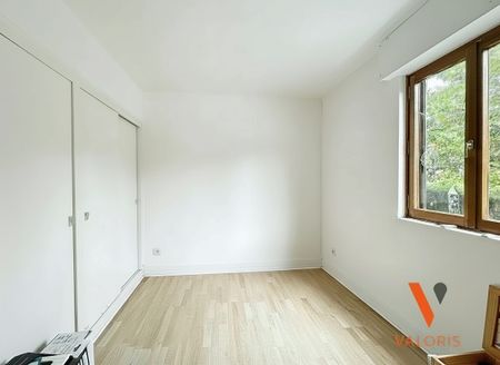 Location Appartement 3 pièces 66m² LA TRONCHE 38700 - Photo 2