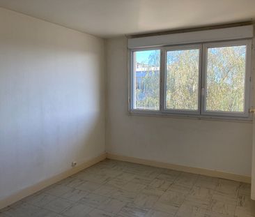 Location Appartement 2 pièces 46m² - Photo 2