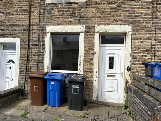 2 bedroom terraced house to rent - Photo 1