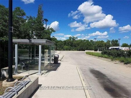 For Lease - 297 Oak Walk Drive Unit# 309, Oakville, Ontario - Photo 4