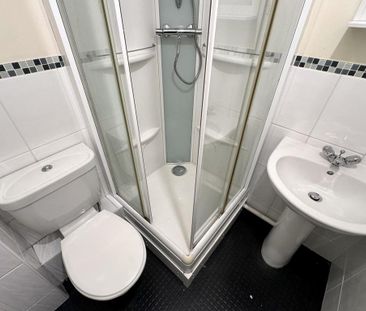 2 bedroom apartment to rent - Photo 6