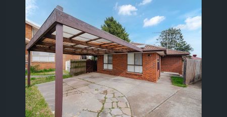 Great Location - Photo 5