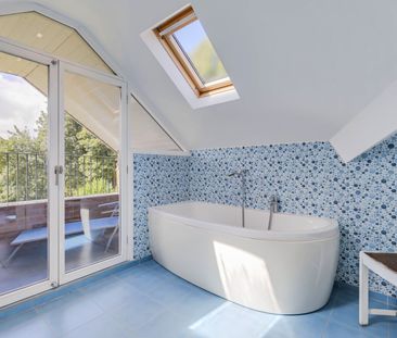 6 bedroom detached house to rent - Photo 5