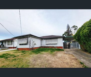 12 Rogers Street, Wentworthville, NSW 2145 - Photo 5