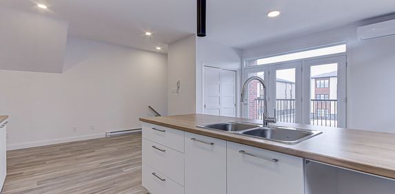 Superbe Appartement Situé Au 2ᵉ étage - Photo 2