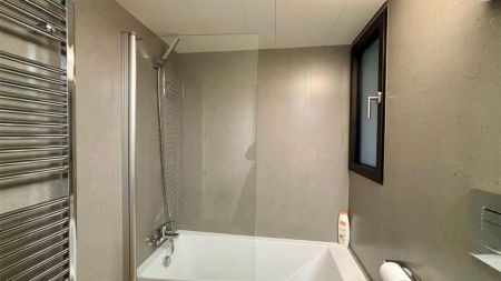 Piso de alquiler en Plaça de la Vila, 6, Centro Histórico - Photo 4