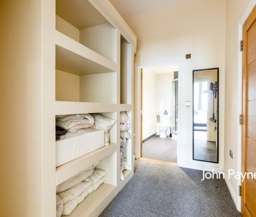 Trafalgar Road, London, SE10 - Photo 6