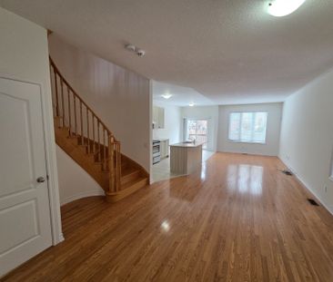 For Lease - 839 Miltonbrook Crescent Unit# Upper, Milton, Ontario - Photo 5
