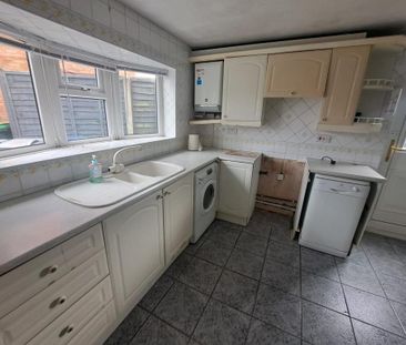 3 bedroom barn conversion to rent - Photo 3