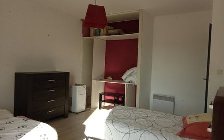 Location / Appartement T4 - Photo 4