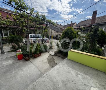 Apartament renovat la casa cu 3 camere 60 mpu pivnita Piata - Photo 3