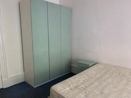 3 Bed Flat, Rupert Street, G4 - Photo 4