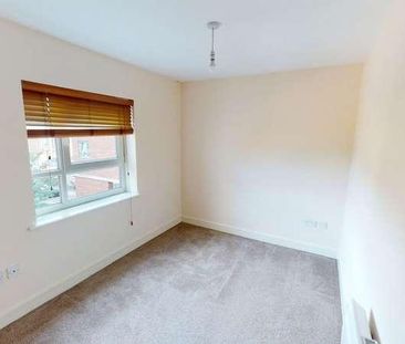 Calder Court, Riverside Close, Romford, RM1 - Photo 6