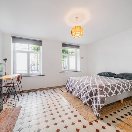 Room at Rue Charles Quint 55 - Photo 1