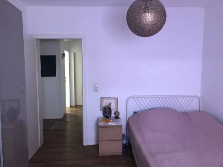 gepflegte 3-Zimmer-Wohnung mit möblierter Küche und Dachterrasse im Zentrum von Schärding - Foto 2